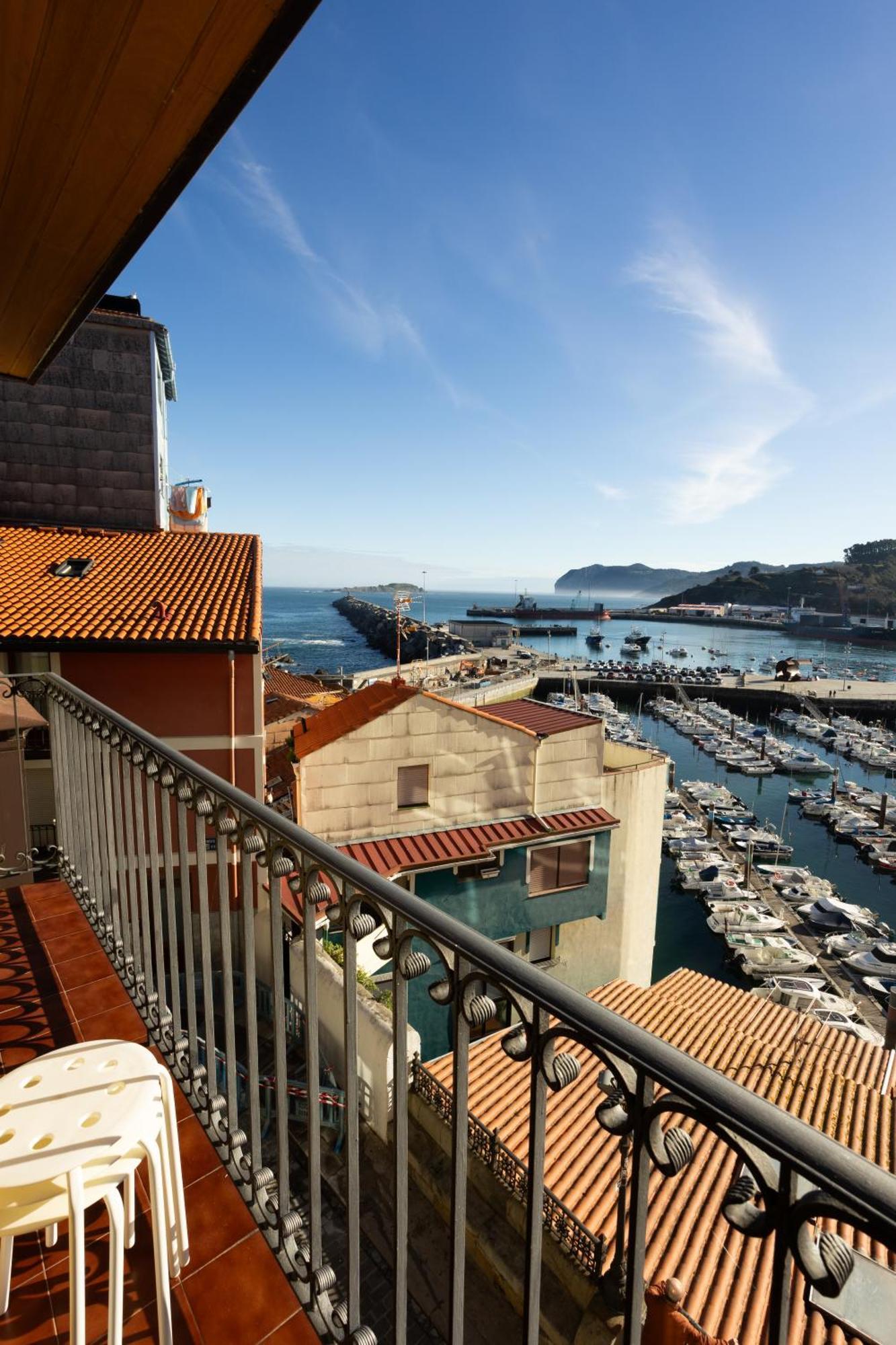 Apartamentos Bermeo, Museoa מראה חיצוני תמונה