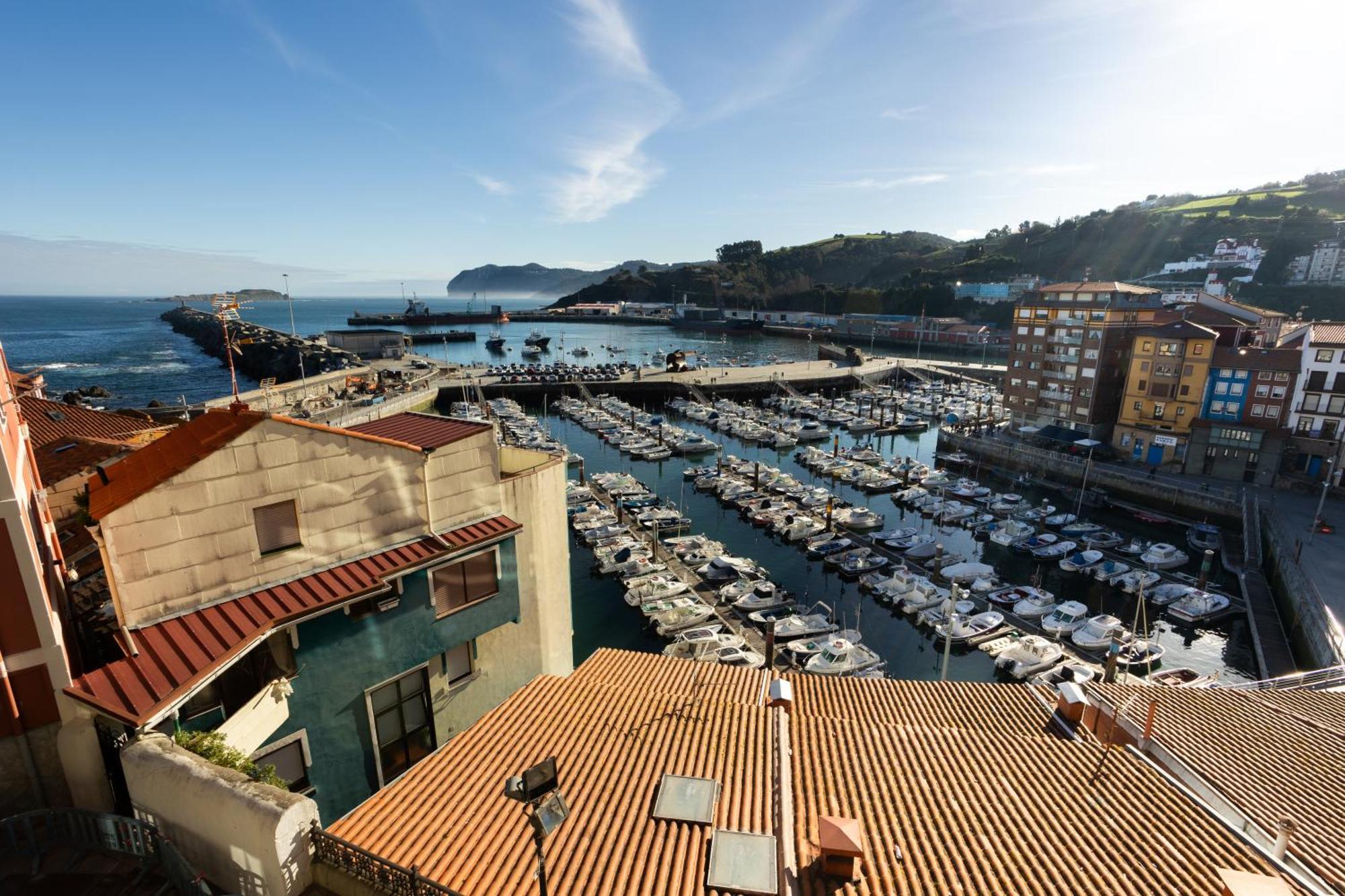 Apartamentos Bermeo, Museoa מראה חיצוני תמונה